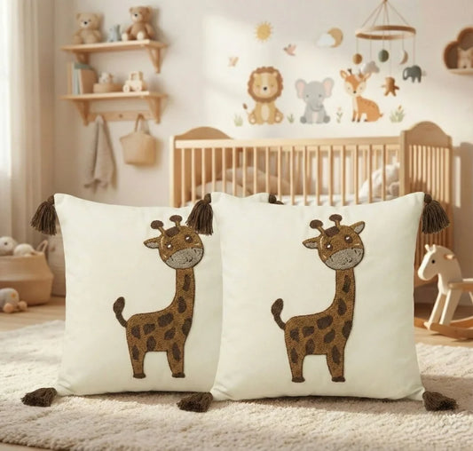 2 Adet Set Saçaklı Yumuşak Punch İşlemeli Kırlent Yastık Kılıfı Terletmez (2 Adet 43x43) — zürafa çocuk model 14