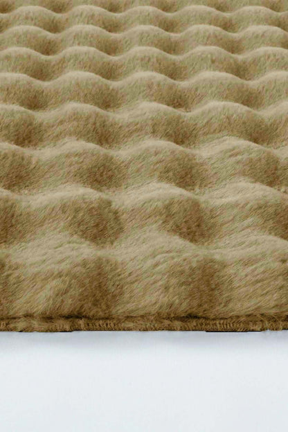 Eco Vizon Yumuşak Kesme Yolluk Kaymaz Taban Yumuşak Peluş Halı